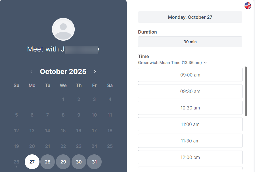'Custom features' is one of the features on Simplybook.me's free plan